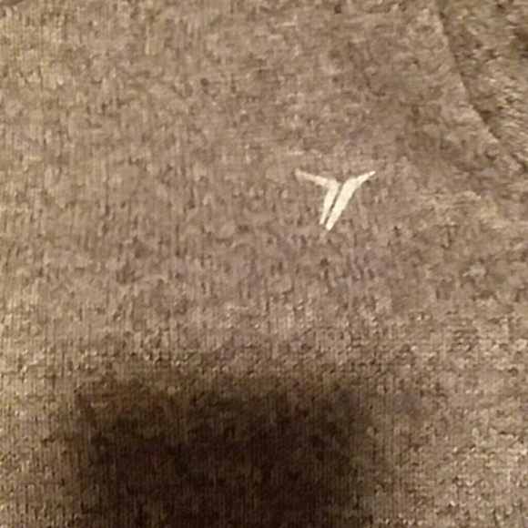 Zipp up fleese. - Picture 2 of 4